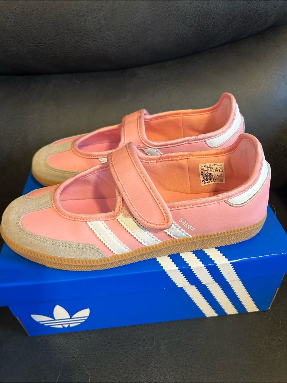 Adidas Kids/Womens Pink Samba Mary Jane Sneakers Youth 6.5/Womens 8